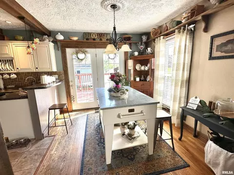 801 E Calumet, Centralia, IL 62801 photo 23