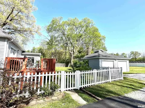 801 E Calumet, Centralia, IL 62801 photo 10