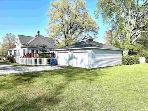 801 E Calumet, Centralia, IL 62801 photo 6