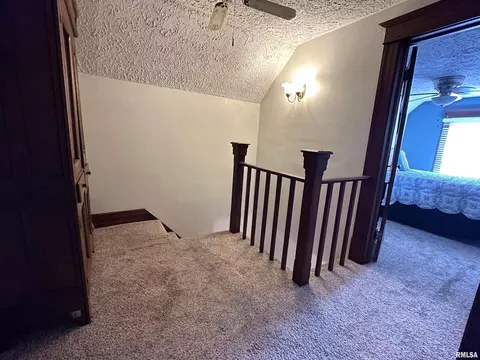 801 E Calumet, Centralia, IL 62801 photo 25