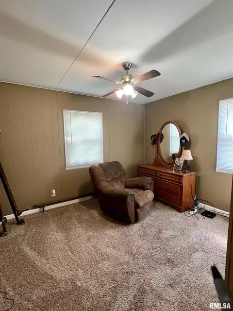 1304 Dean St, Centralia, IL 62801 photo 5