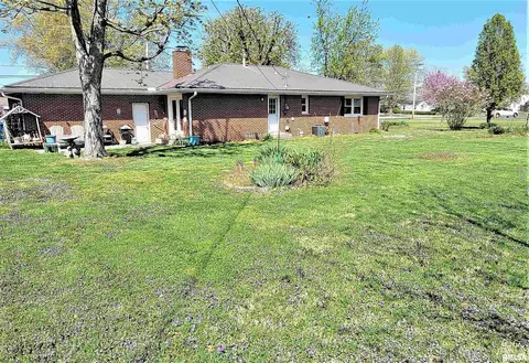 207 W 12th St, Flora, IL 62839 photo 50