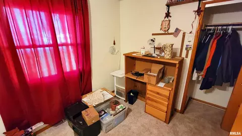 207 W 12th St, Flora, IL 62839 photo 29