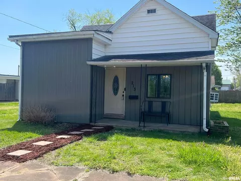 213 W Mcdonald St, Marion, IL 62959