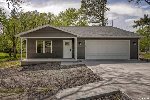 404 S Richart St, Cambria, IL 62915