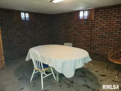 422 S Perrine St, Centralia, IL 62801 photo 19
