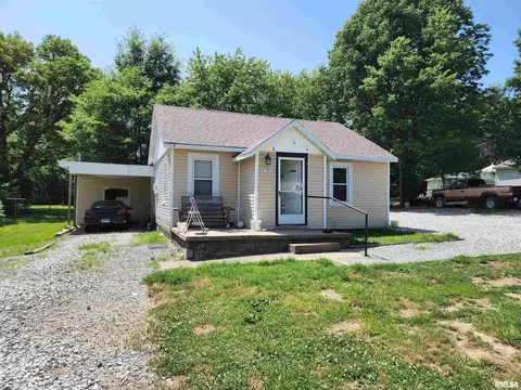 105 N Fir St, Enfield, IL 62835