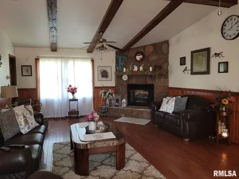 202 Evergreen Dr, Anna, IL 62906 photo 5