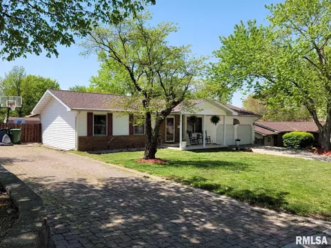 202 Evergreen Dr, Anna, IL 62906 photo 1