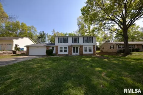4211 Fox Creek St, Mount Vernon, IL 62864