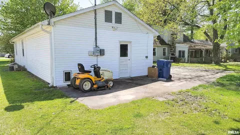 1007 Rider St, Flora, IL 62839 photo 56