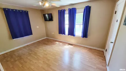 1007 Rider St, Flora, IL 62839 photo 42