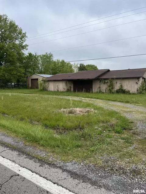 1051 State Highway 149 Hwy, Royalton, IL 62983
