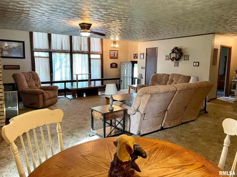 111 E 10th St, Metropolis, IL 62960 photo 10