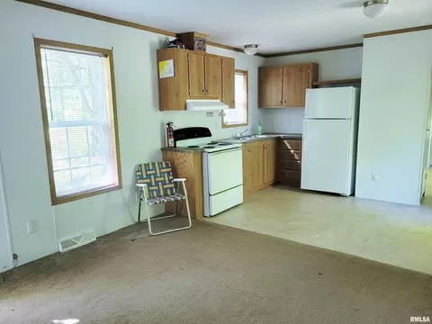 162 N Foxville Rd, Kell, IL 62853 photo 18