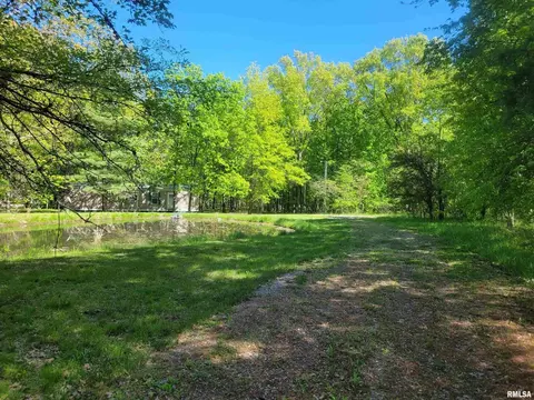 162 N Foxville Rd, Kell, IL 62853 photo 1