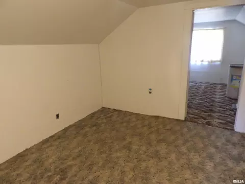 805 Mckenzie St, Benton, IL 62812 photo 15