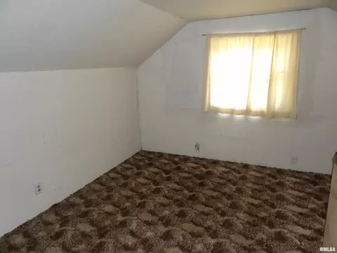 805 Mckenzie St, Benton, IL 62812 photo 14