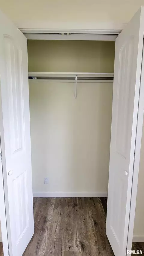 115 Meyer St, Flora, IL 62839 photo 30