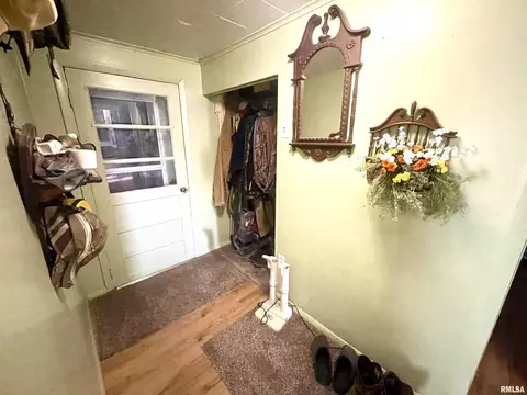 1205 Eads St, Benton, IL 62812 photo 24