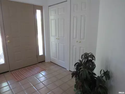 2624 Lakeside Dr, Centralia, IL 62801 photo 17