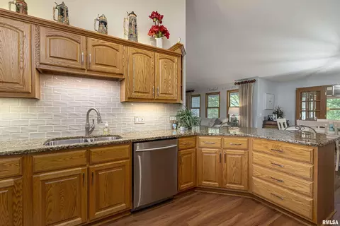 2000 Emily Ln, Marion, IL 62959 photo 27
