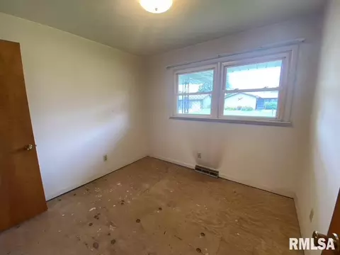1603 Marcella Dr, Marion, IL 62959 photo 9