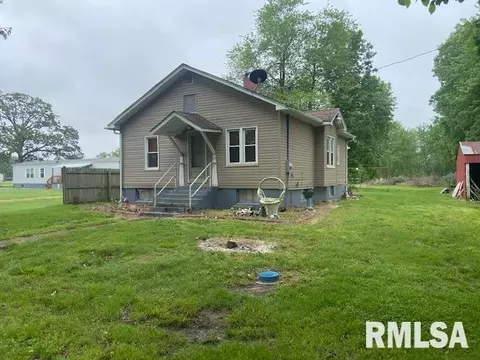 105 E Main St, Whittington, IL 62897 photo 1