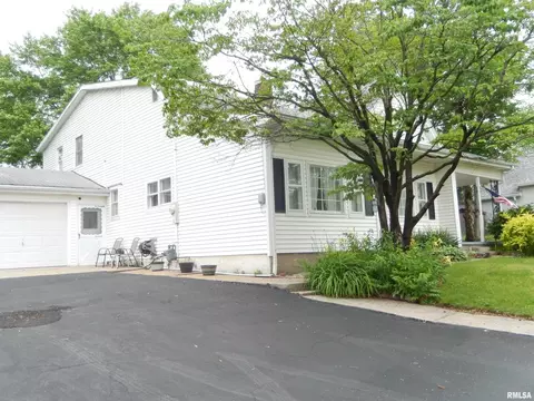 303 S Orange St, Jonesboro, IL 62952