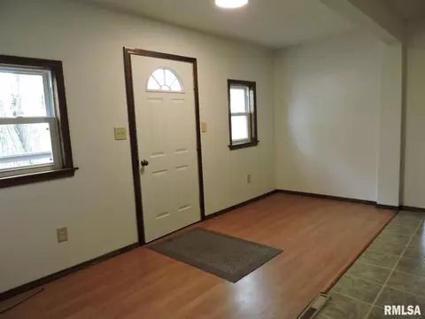 902 N Sparta St, Steeleville, IL 62288 photo 9