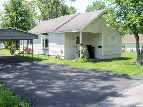 1516 W Maple St, Herrin, IL 62948 photo 13