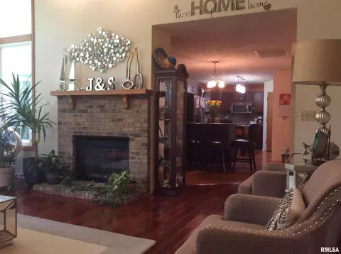 514 Jay Dr, Mount Vernon, IL 62864 photo 10
