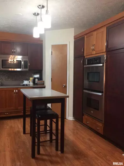 514 Jay Dr, Mount Vernon, IL 62864 photo 16