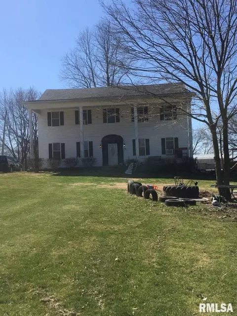 205 N J St, Jonesboro, IL 62952