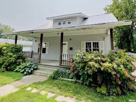 331 E Boone St, Salem, IL 62881 photo 1