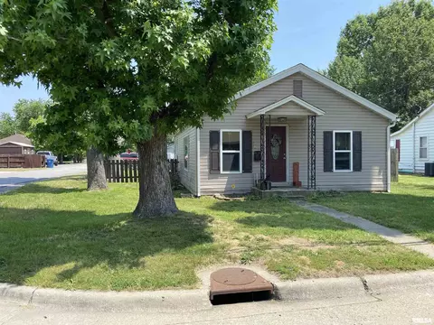 701 S Russell St, Marion, IL 62959
