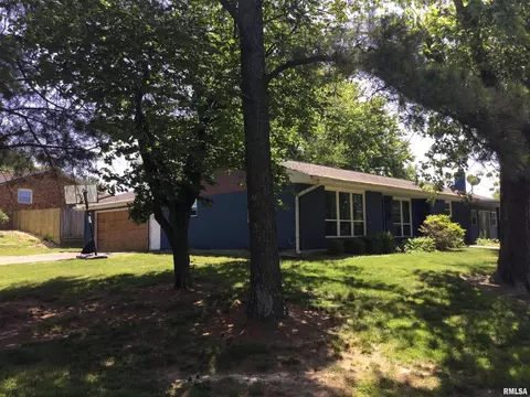100 Swan Ave, Anna, IL 62906 photo 2