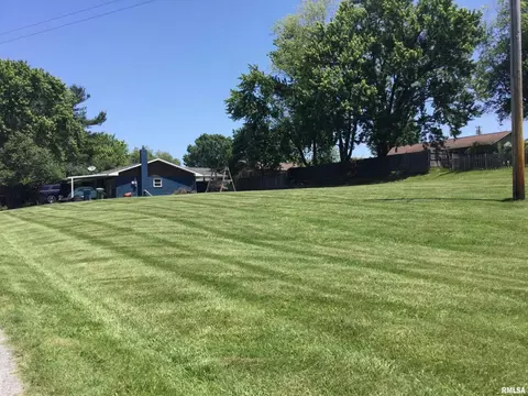 100 Swan Ave, Anna, IL 62906 photo 5