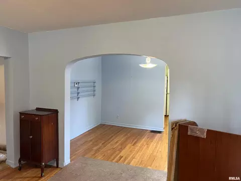 602 N Main St, Anna, IL 62906 photo 12
