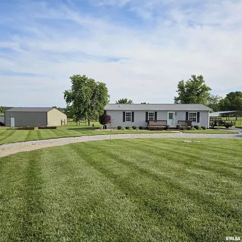 2895 Brown Rd, Galatia, IL 62935