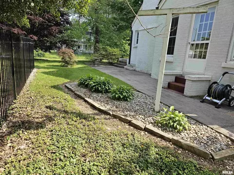 407 S Main St, Anna, IL 62906 photo 40