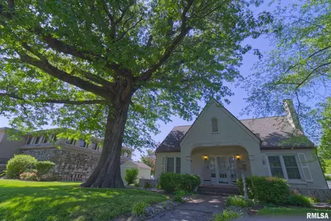 407 S Main St, Anna, IL 62906 photo 7