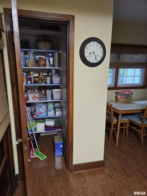 407 S Main St, Anna, IL 62906 photo 30