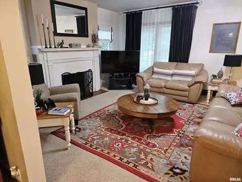 407 S Main St, Anna, IL 62906 photo 10