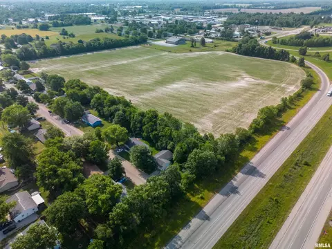 000 Airport Rd, Salem, IL 62881