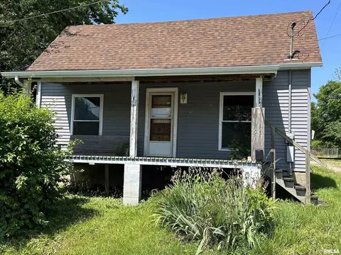 1519 S Mckinley St, Harrisburg, IL 62946