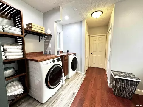 208 E Ash St, Cobden, IL 62920 photo 16