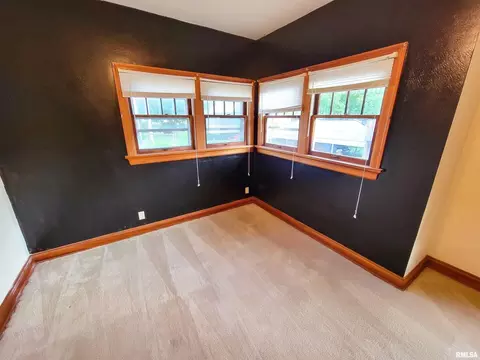 224 E 5th St, Flora, IL 62839 photo 31