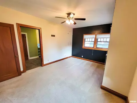 224 E 5th St, Flora, IL 62839 photo 28