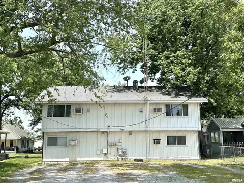 1221 E Broadway #4, Centralia, IL 62801 photo 2